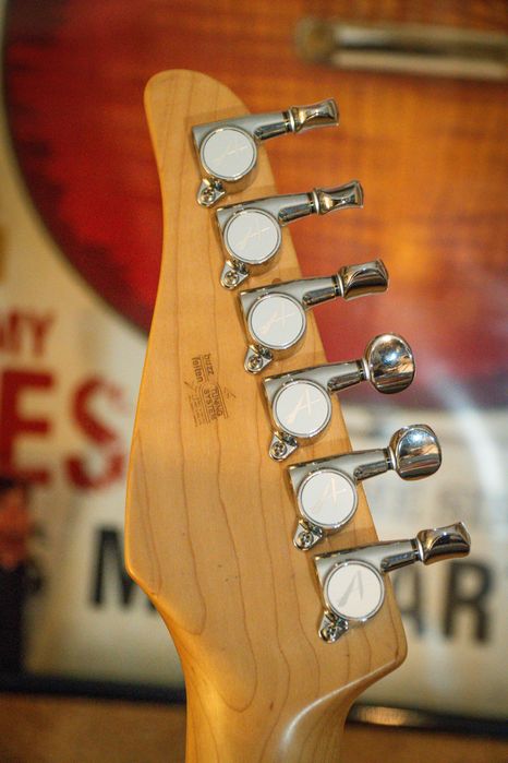 Tom Anderson DROP TOP rok 2004 modern stratocaster nie Suhr,LsL,Fender