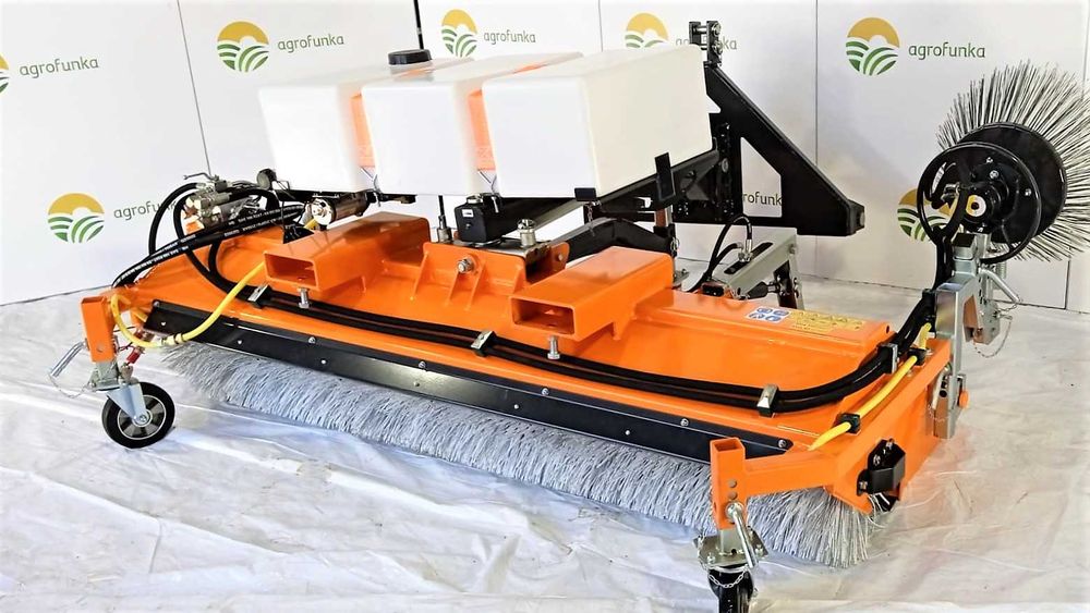 -Zamiatarka drogowa 2,3m Talex,pojemnik na wodę,szczotka boczna