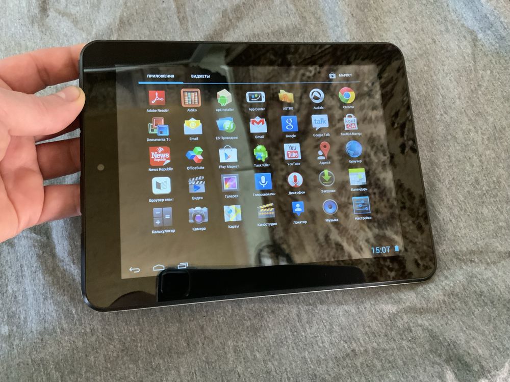 SurfTab ST80208-2. 8”
