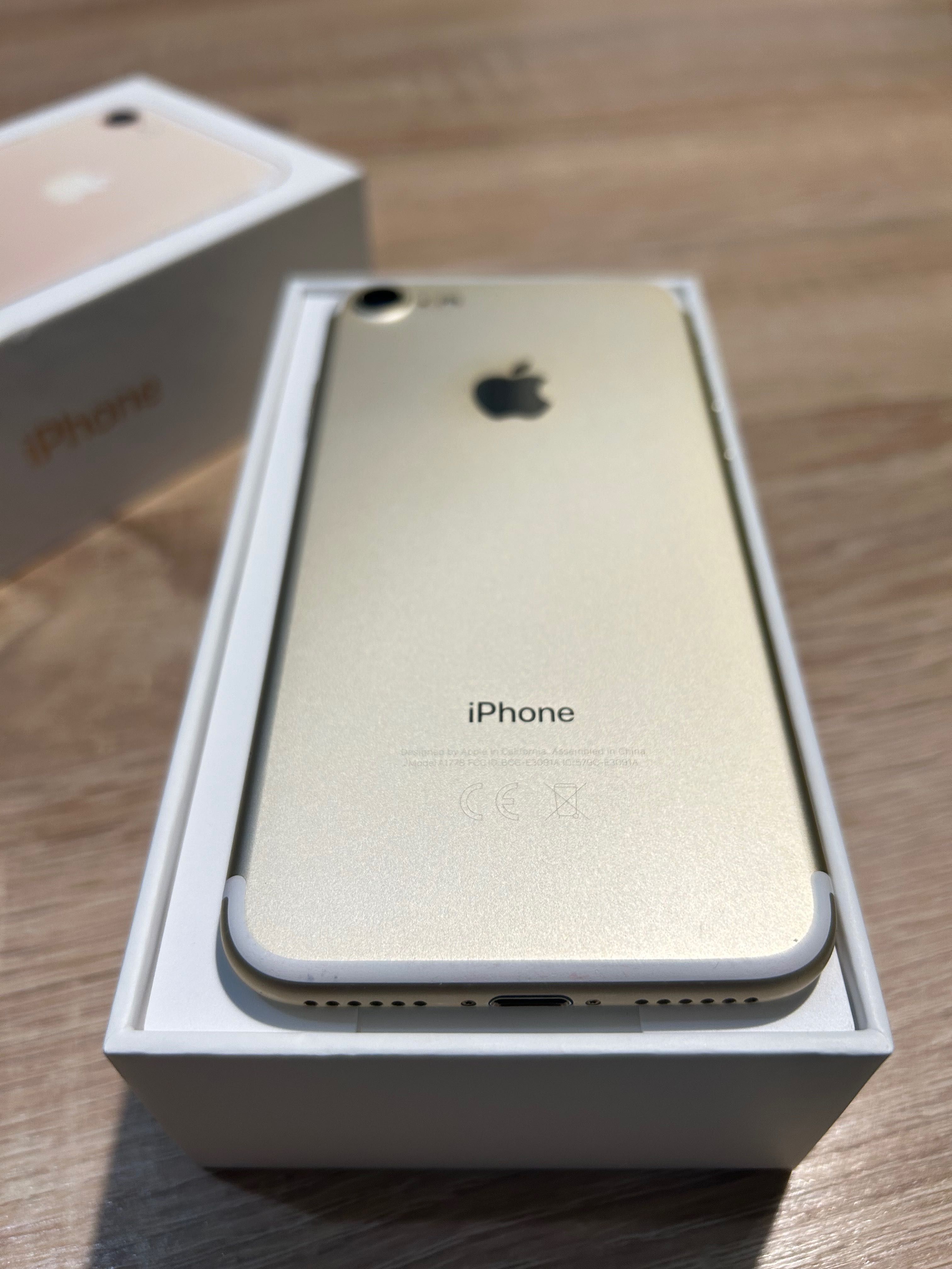 iPhone 7 Gold 32GB stan idealny