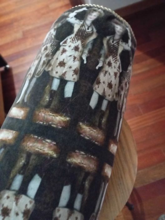 Almofadas chouriço ikea