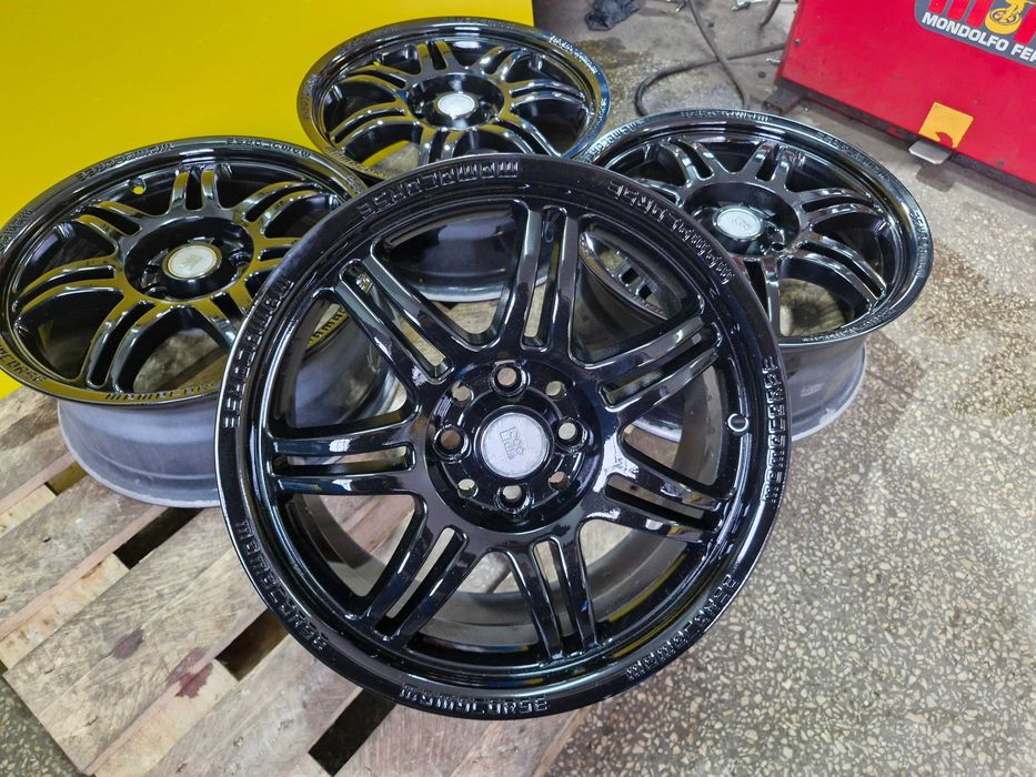 Alufelgi 4x100 16 MOMO Abarth Dacia Toyota Suzuki Hyundai Opel VW Kia