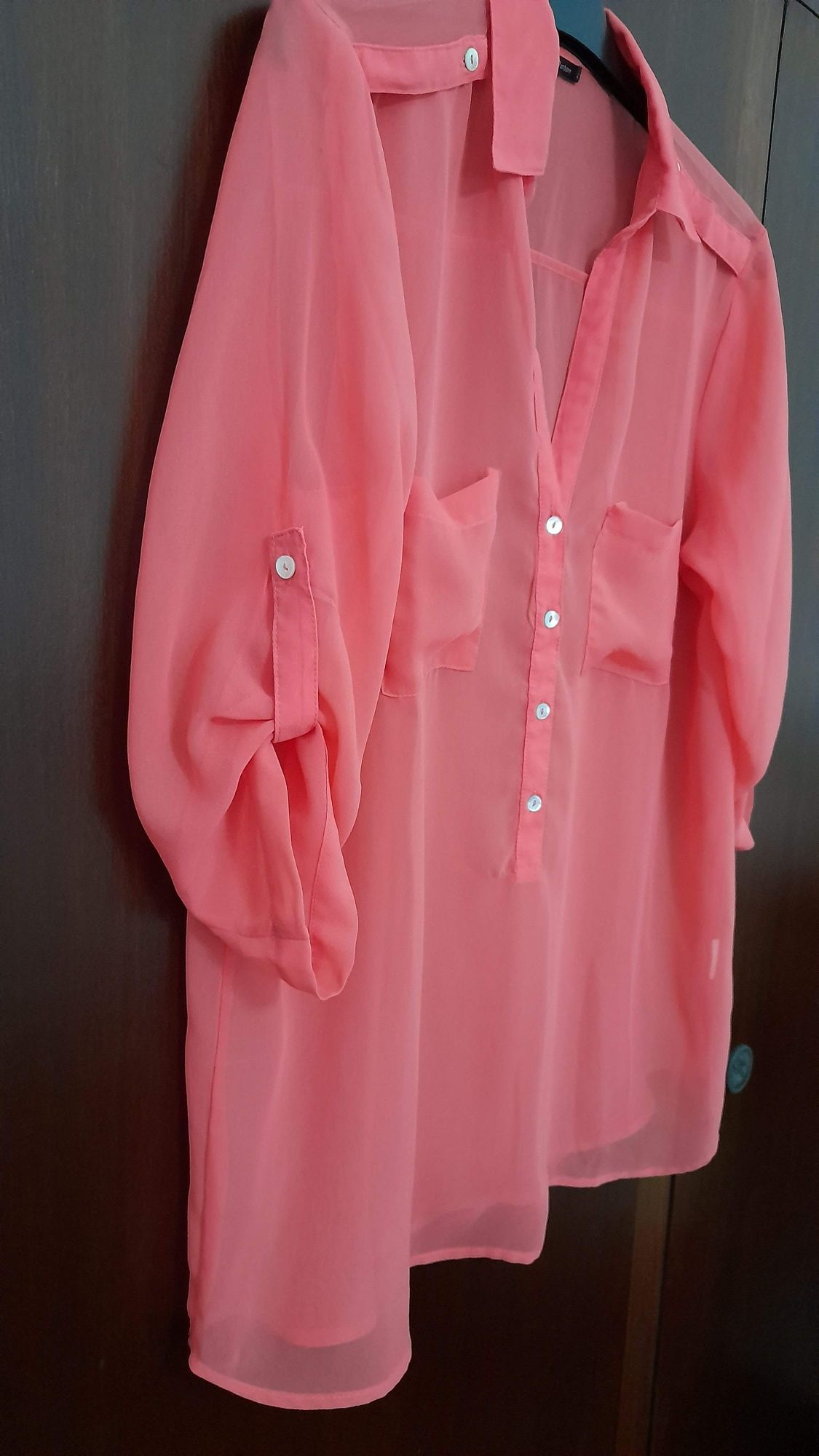 Blusa fluída coral