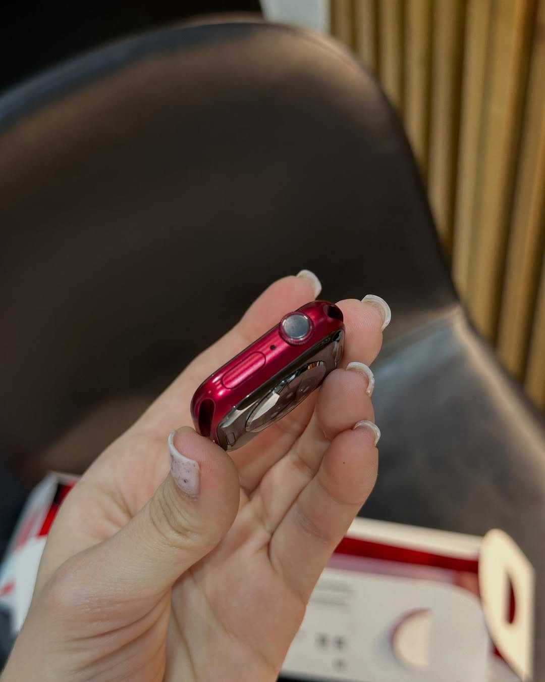 Apple Watch Series 7 41mm Red