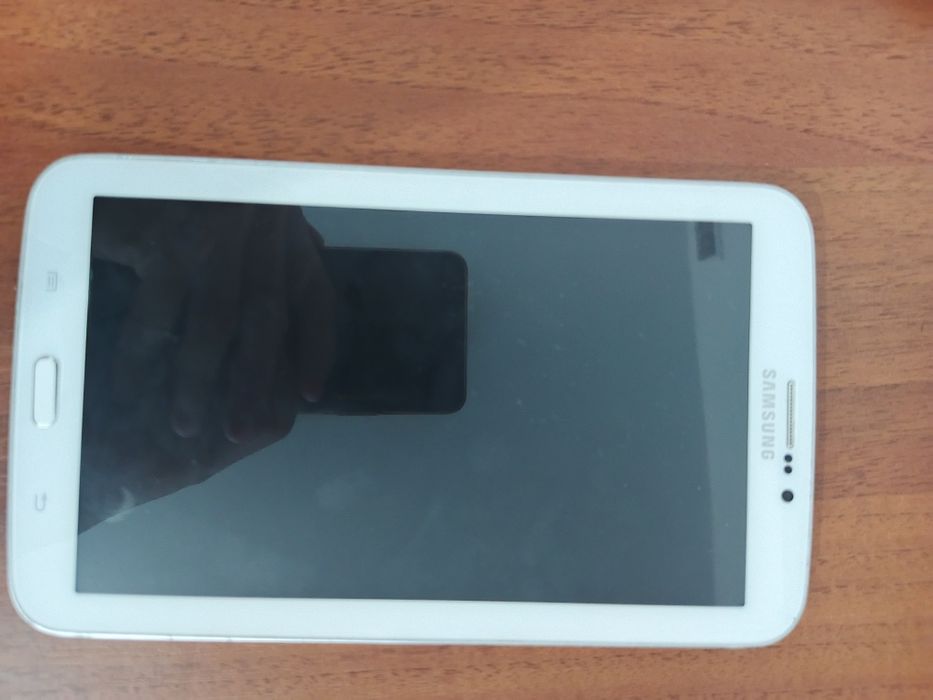 Планшет Samsung Galaxy Tab 3 7.0 8GB (на запчастини)