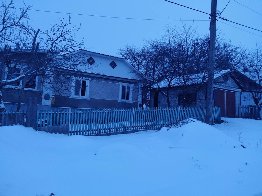 Продається будинок У Новій Ушиці!
