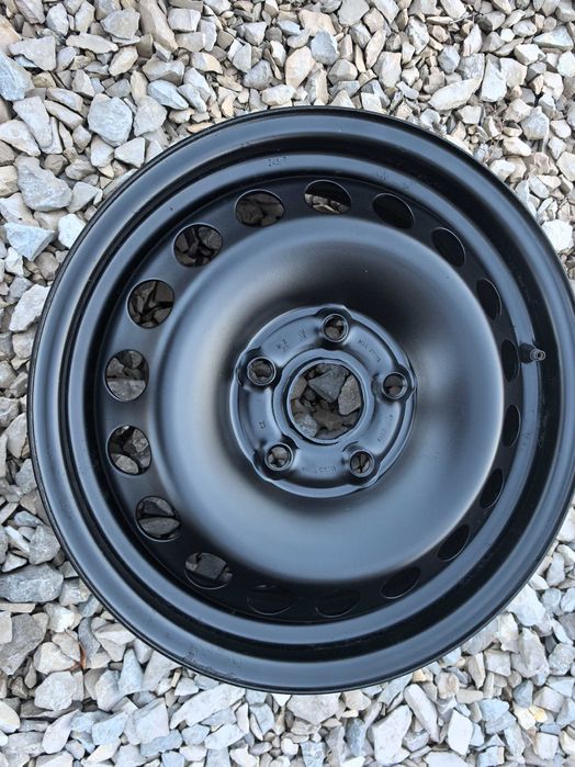 FELGI 15  5x112  ET 47 VW Touran Golf Caddy Seat Leon II Audi A3 Skoda