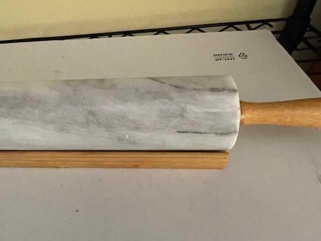 Rolo de cozinha em mármore