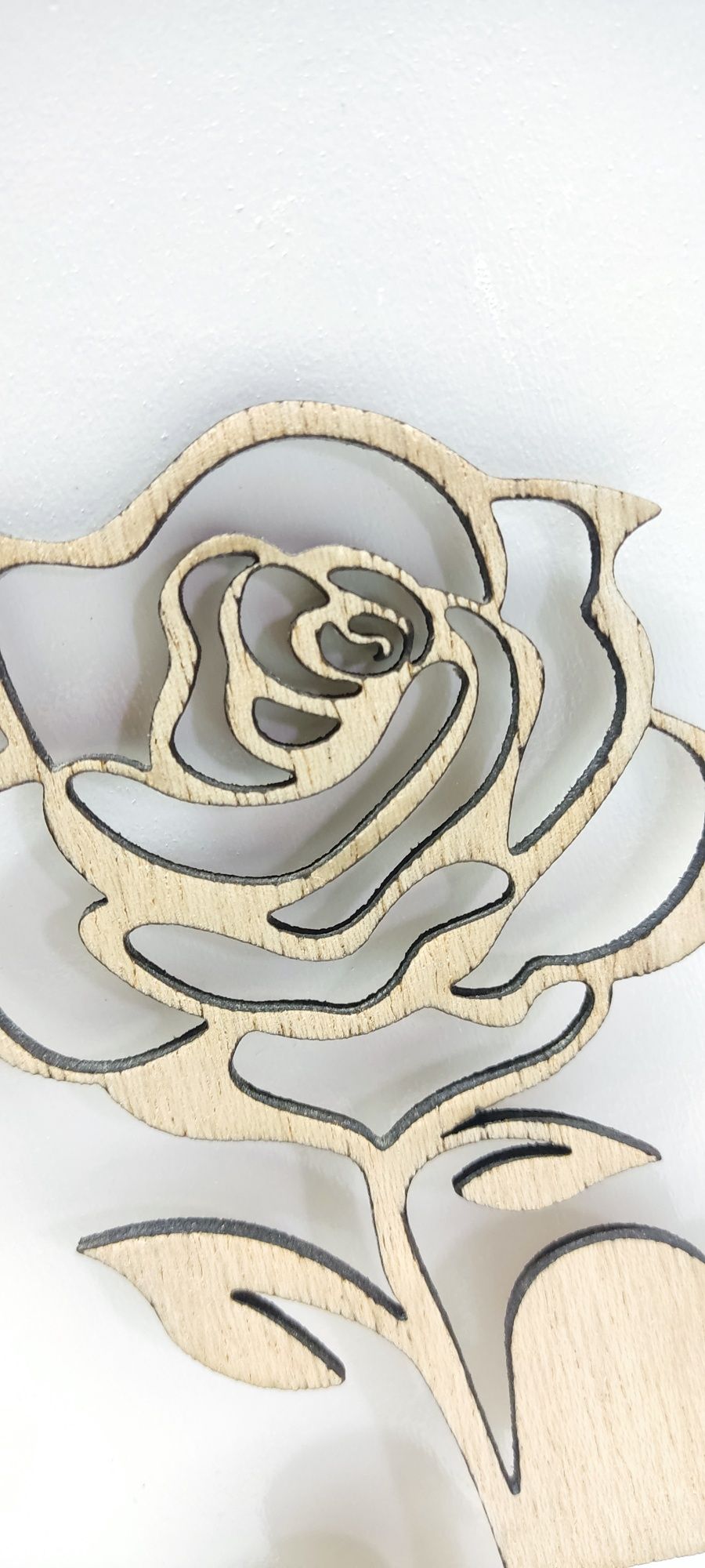 Flor em madeira personalizada