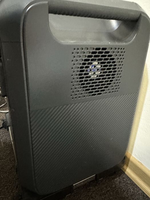 Зарядна станція Bluetti ac200max 2048 Wh