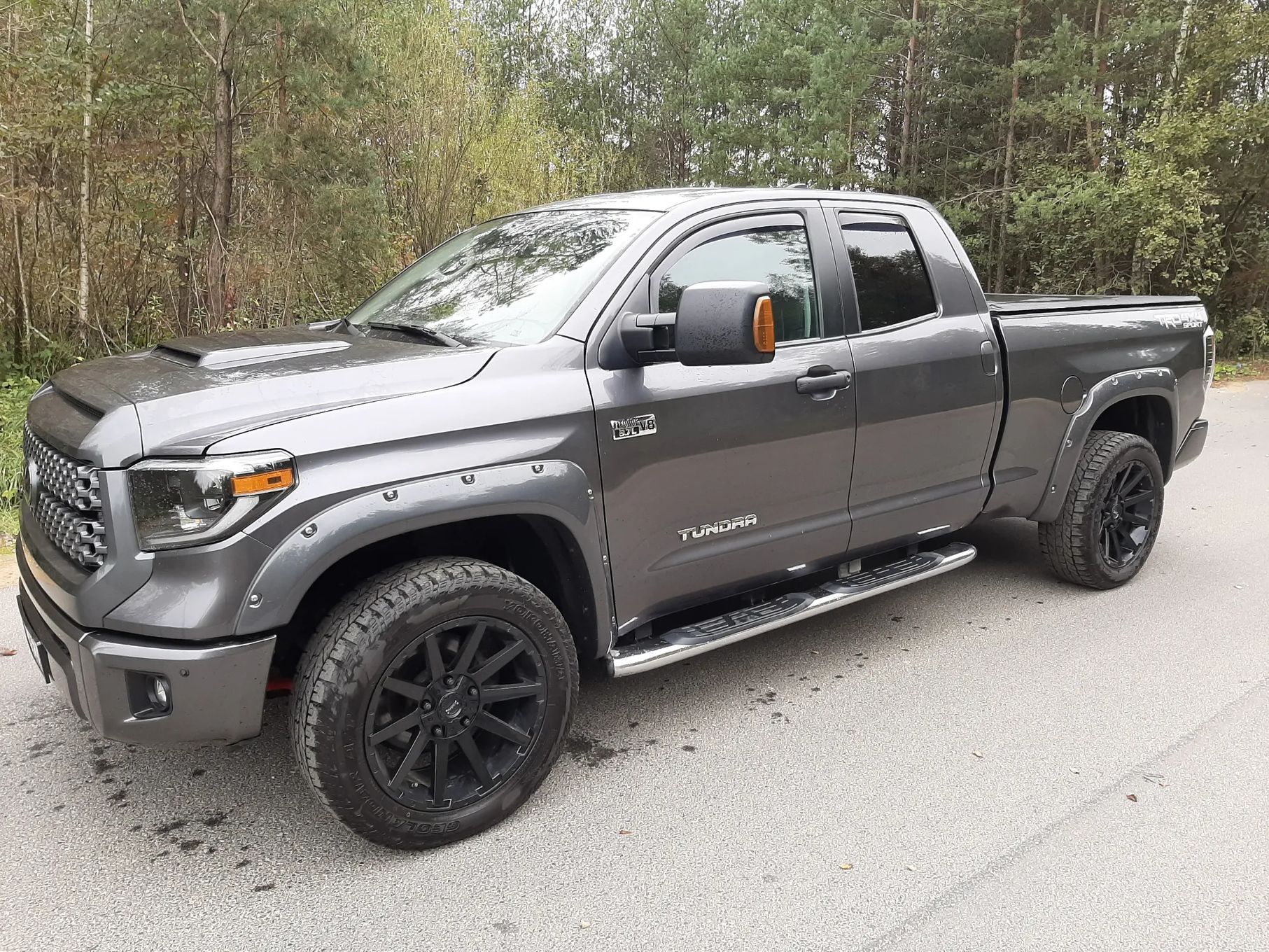 Toyota Tundra 5,7 V8 TRD Sport 4x4 Kanada Bezwypadkowa Max Opcja