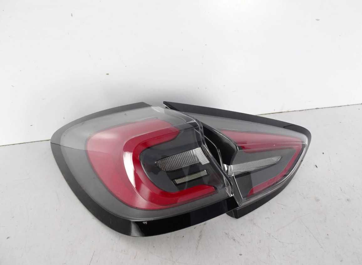 Кришка багажника задній бампер стопи Ford Puma MK2