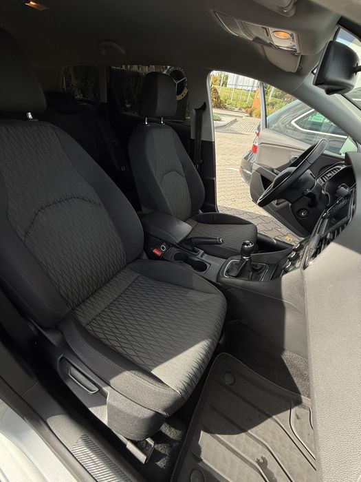 Seat Leon 3 ST 2015r, 1.6 tdi full LED