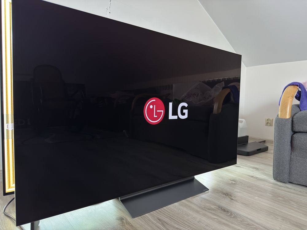 Telewizor 55 cali, LG OLED 55C21LA . Jak nowy !