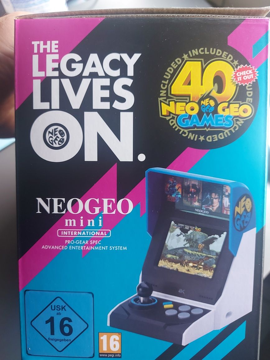 Neo Geo - SNK Mini International Edition