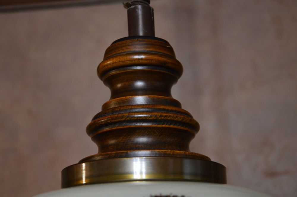lampa sufitowa wisząca rustykalna retro opuszczana pociągana w dół