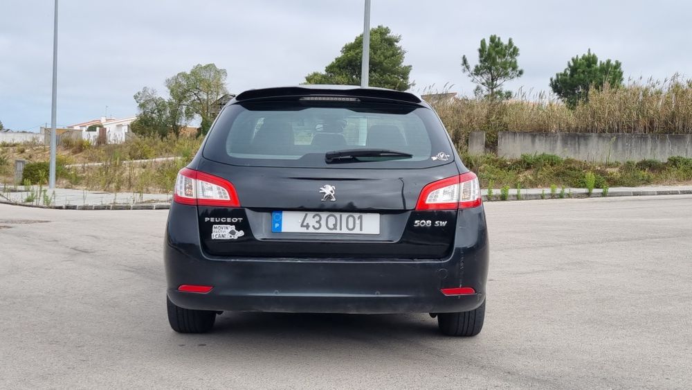 Peugeot 508 SW 2011