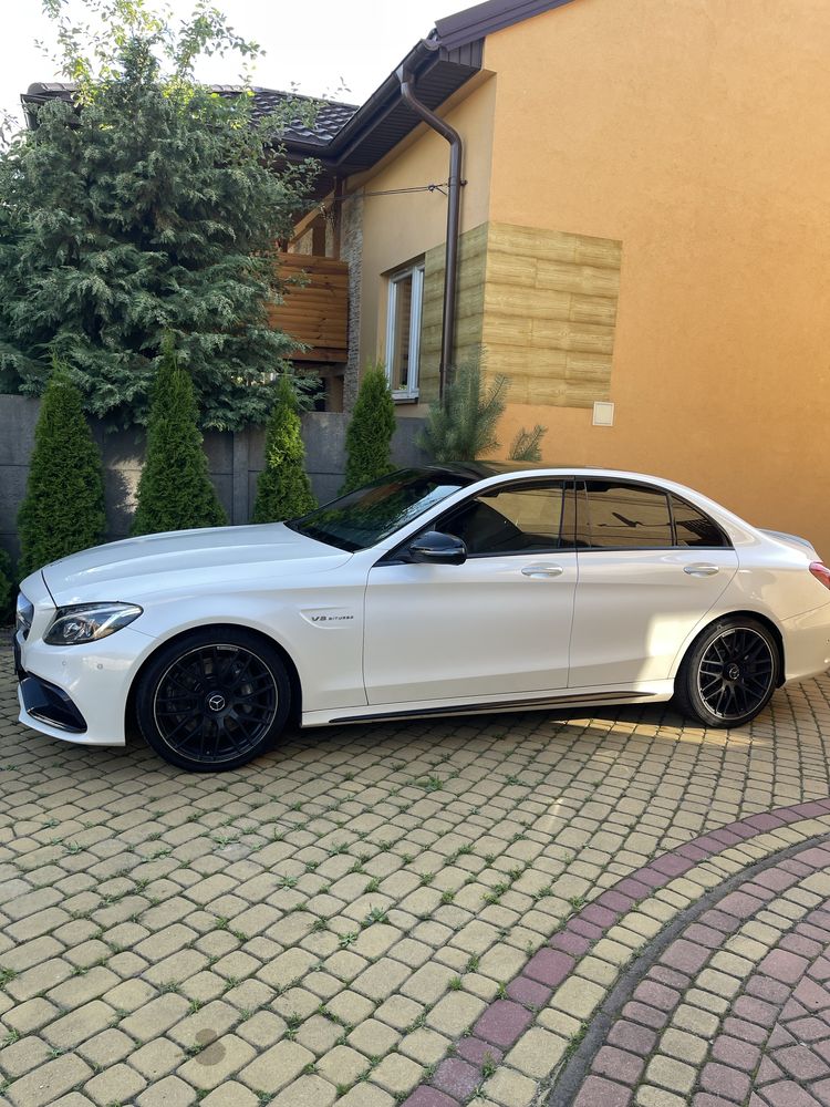 Mercedes-Benz AMG c63 w205