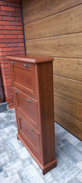 Szafka na buty - elegancka, stylowa