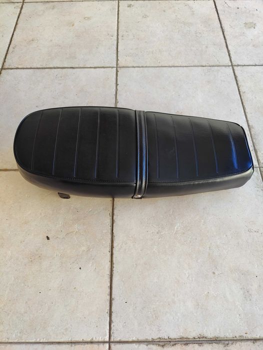 Banco em Cabedal de Mota (mash 125)