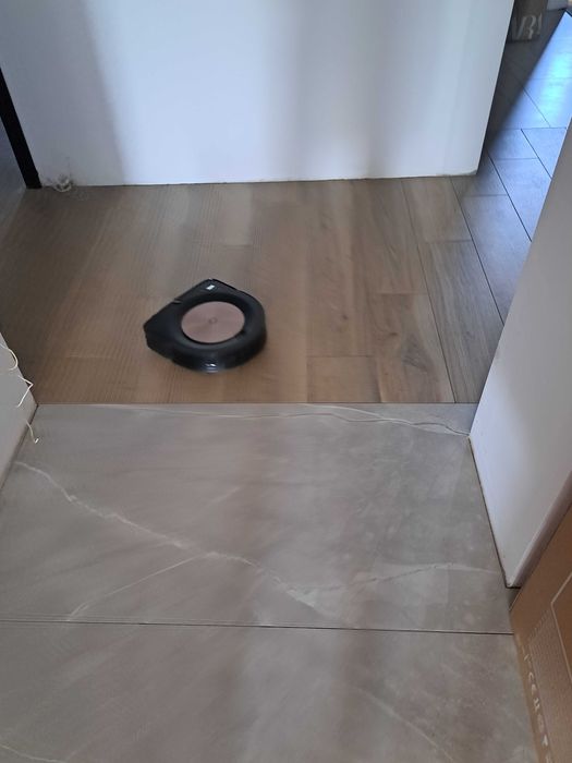 Odkurzacz Roomba j9+