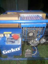 бензиновий електрогенератор Geko.