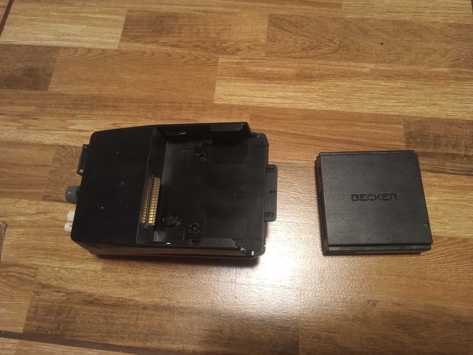 Becker moduł czytnik map nawigacja Mercedes sprinter 906 komplet