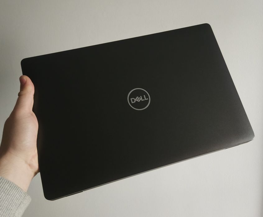 Сенсорний Dell Precision 3541/i5 9400h/RAM16gb/SSD256/Quadro P620(4gb)