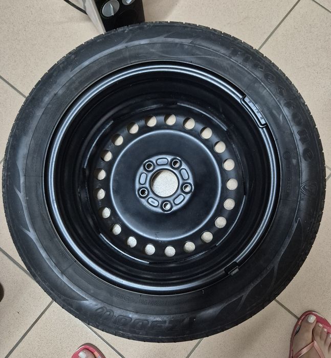 Pneu e jante 205/55R 16