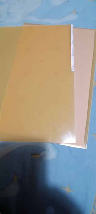 Стеклотекстолит не фольгированный.