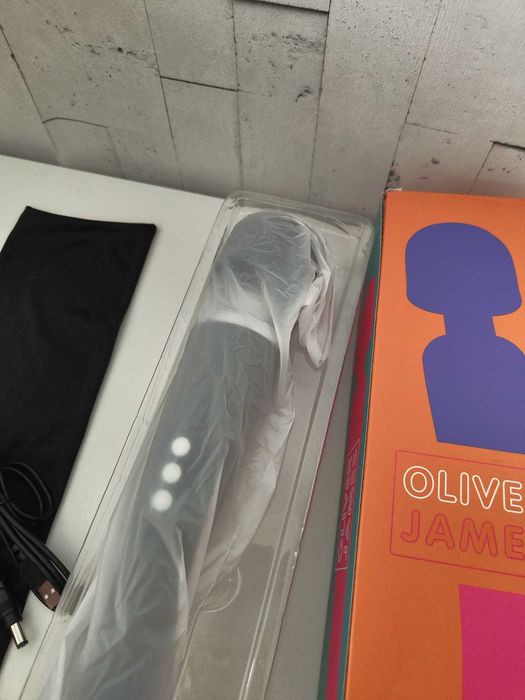 Oliver James masażer