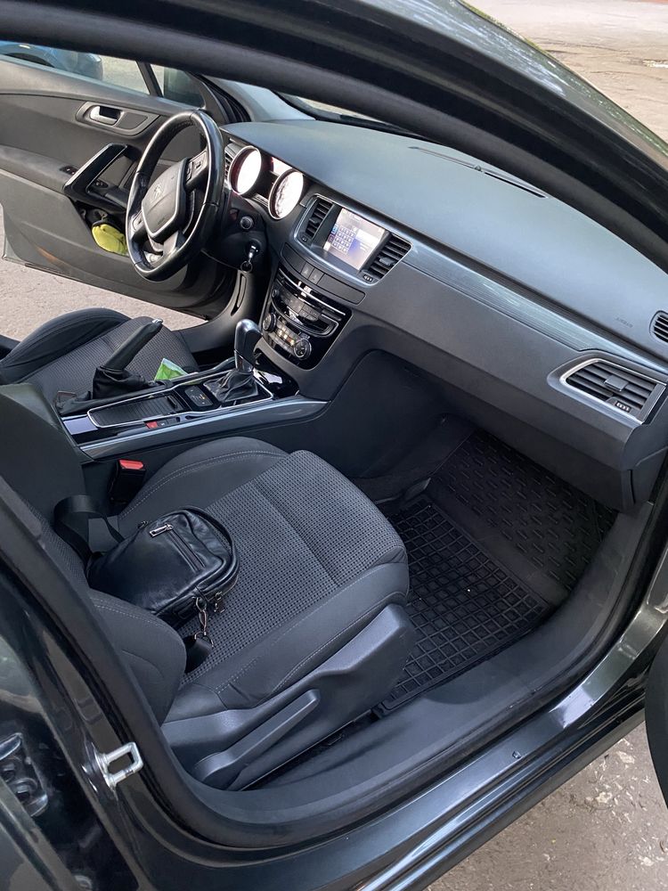 Peugeot 508 sw 2016