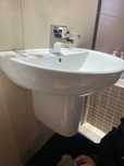 Umywalka z bateria