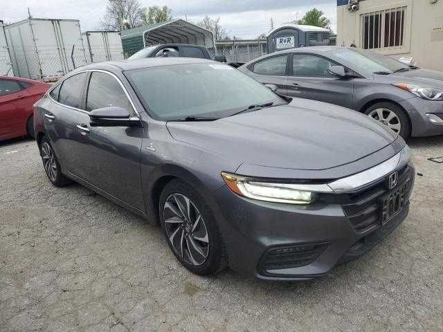 Honda Insight Touring 2019 Року