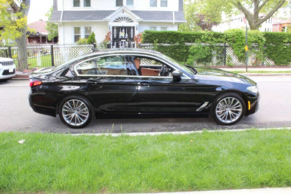 BMW 5 Series 530i xDrive      2023