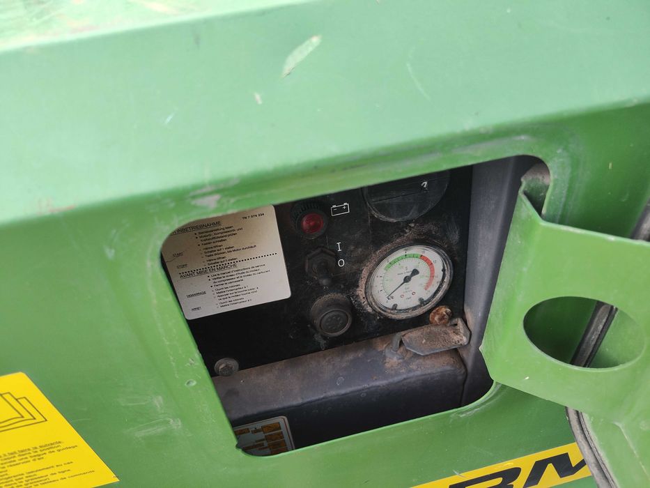 Sprężarka śrubowa mobilna Deutz silnik