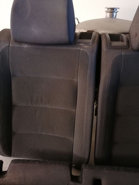 Bancos traseiros golf v