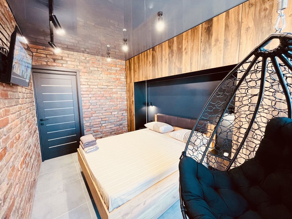 Подобово, погодинно 2к-квартира LUX з ДЖАКУЗІ -ЖК Рівер Парк