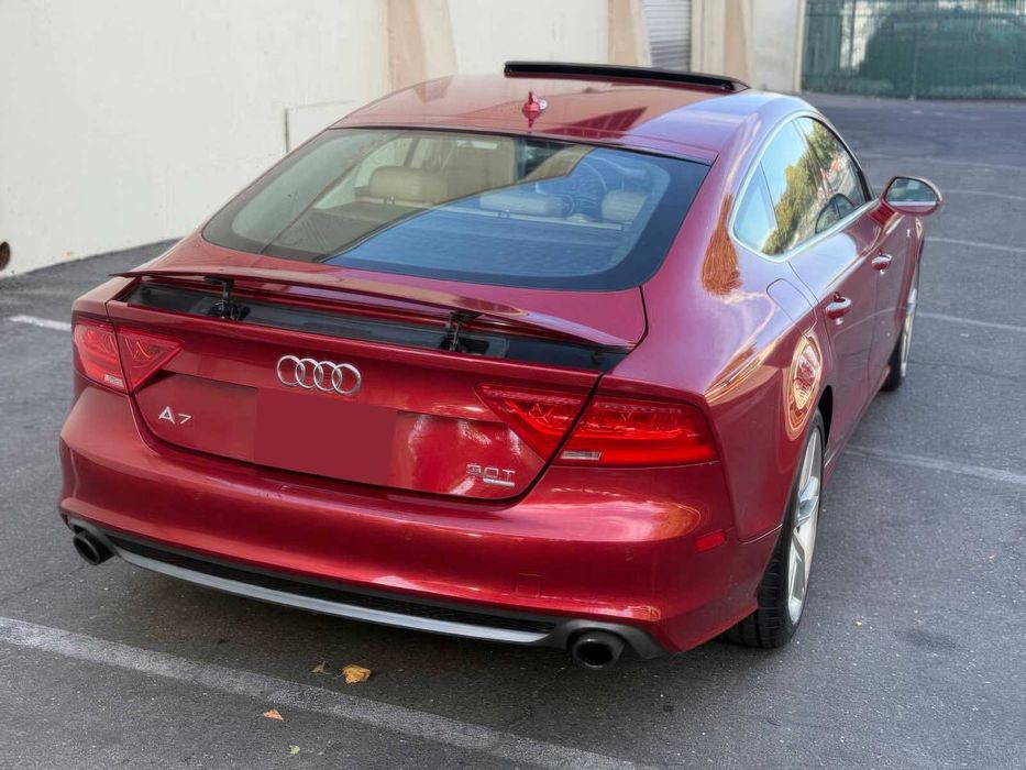 Audi A7      2013