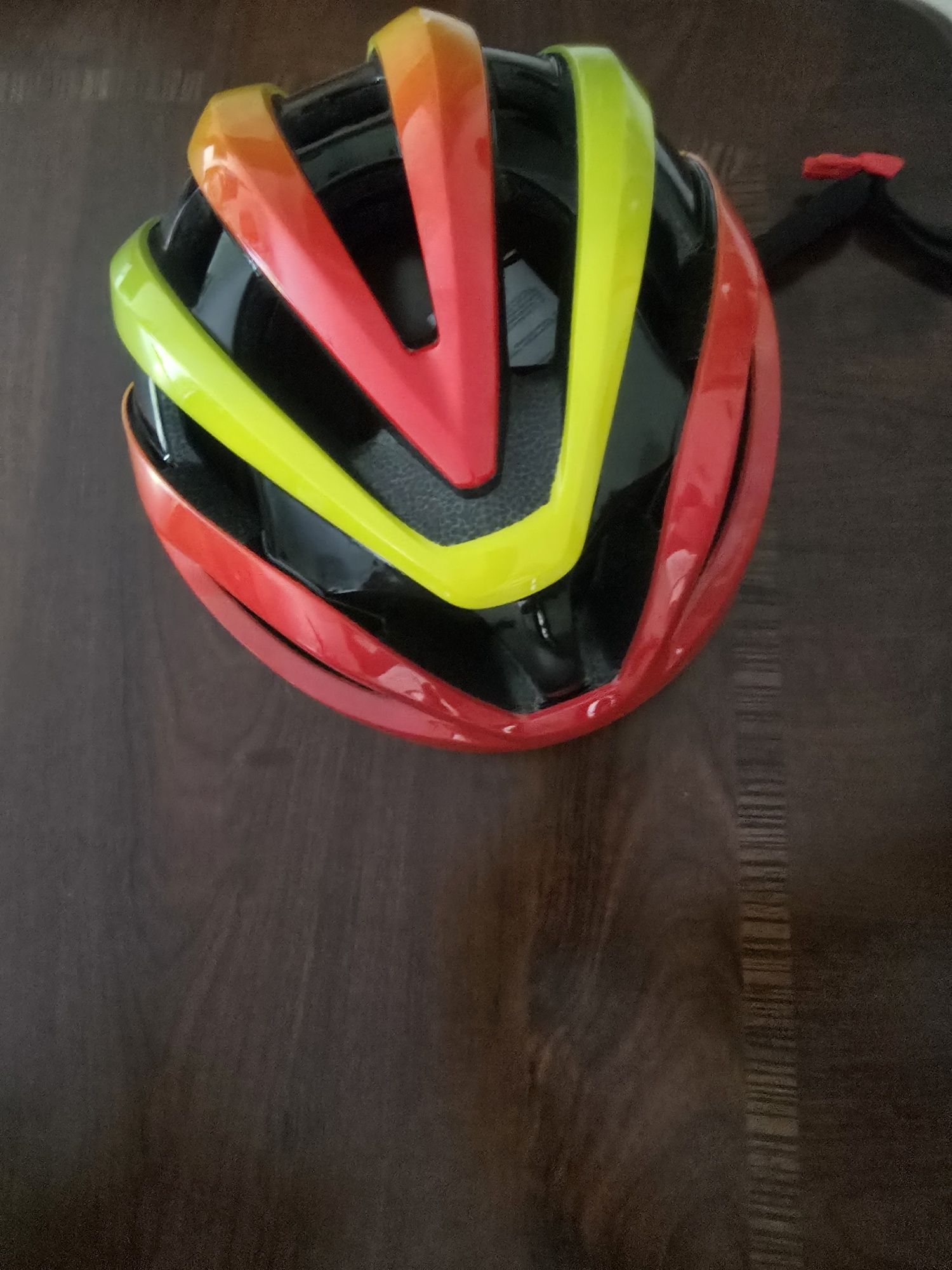 Sprzedam kask rowerowy
