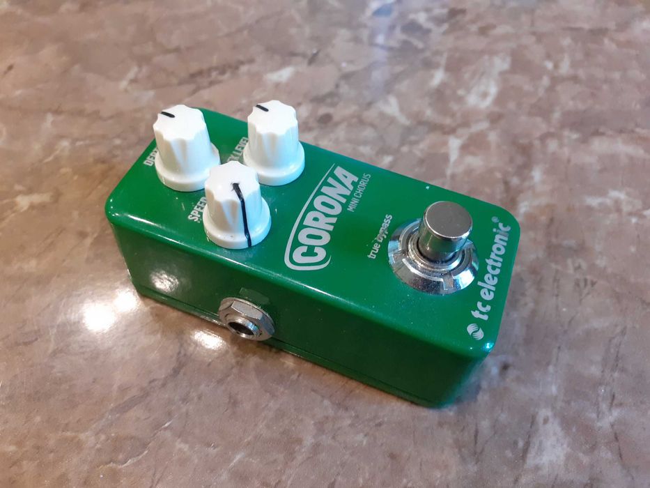 Efekt gitarowy TC Corona Chorus Mini