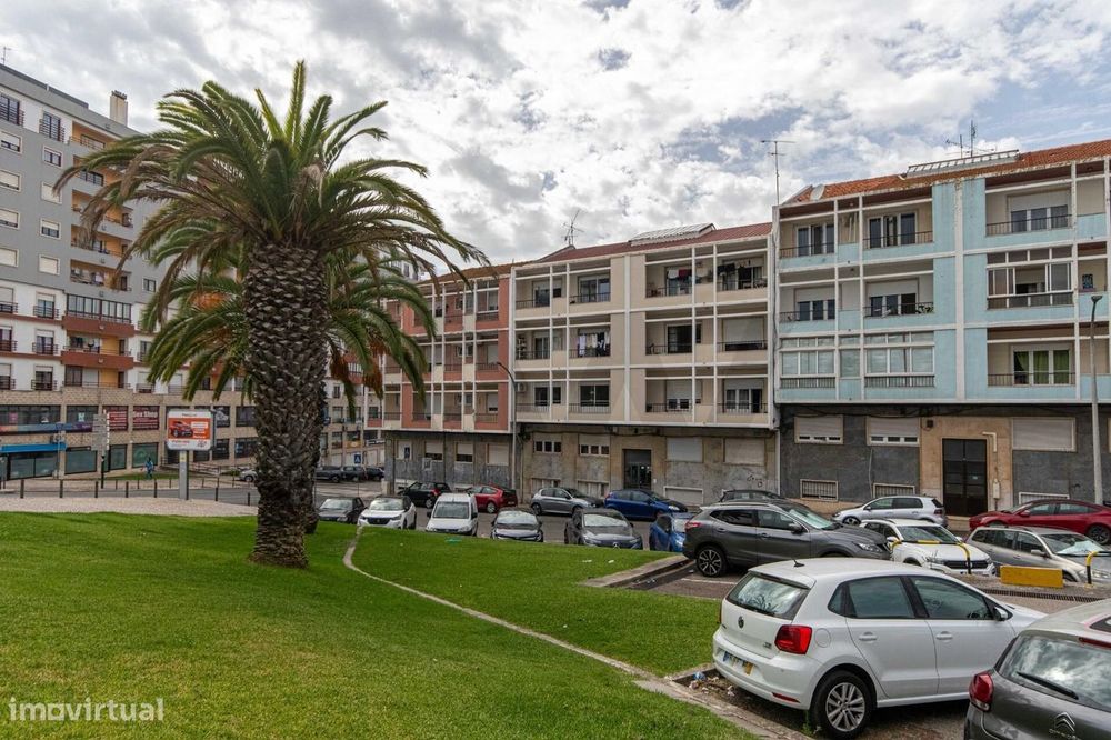 Apartamento T2 +1 em Setúbal com logradouro – Excelente oportunidade