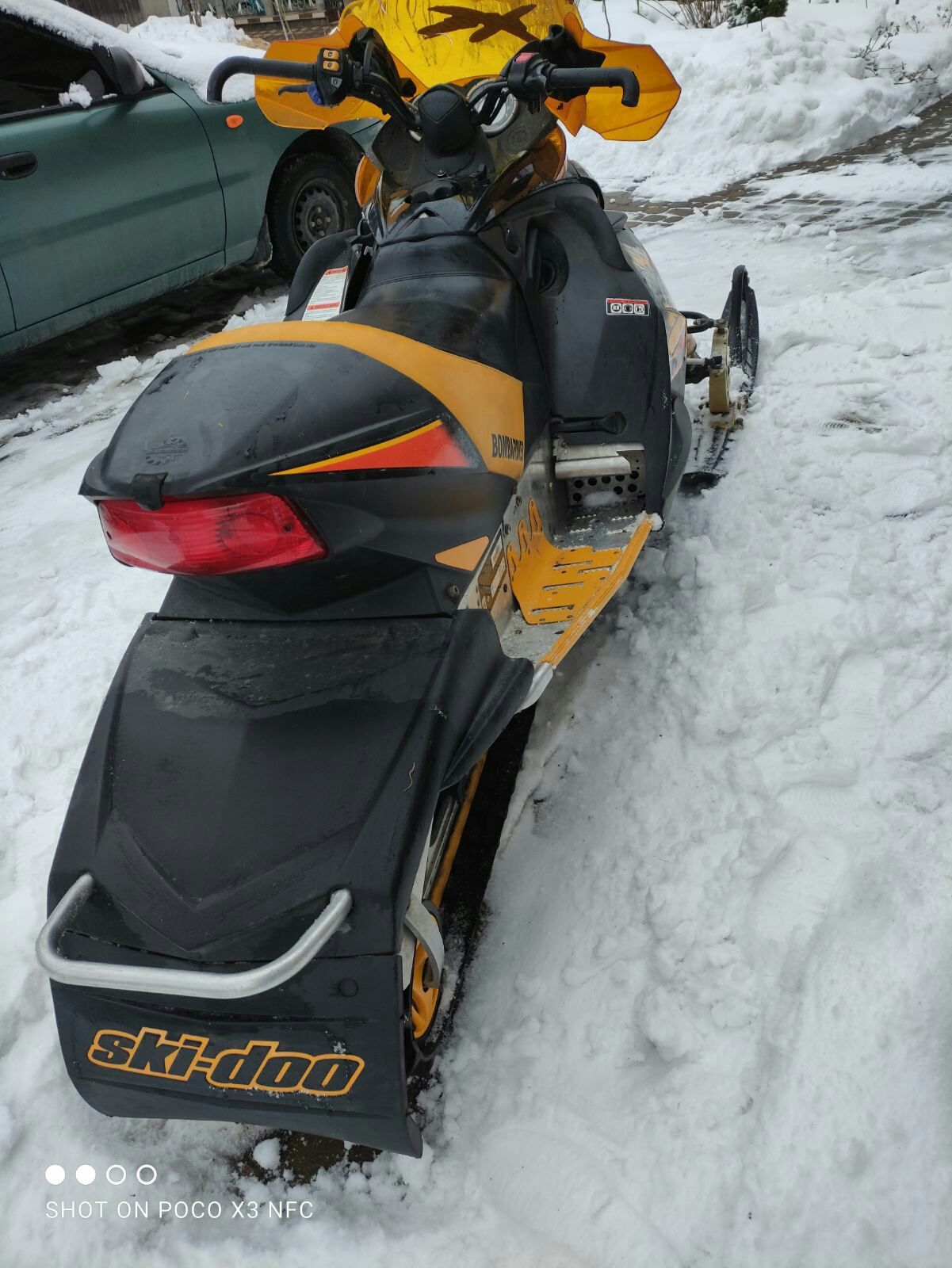 Brp ski doo снігохід