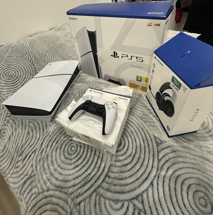 Ps5  um mês de uso, mais de 1 ano de garantia
