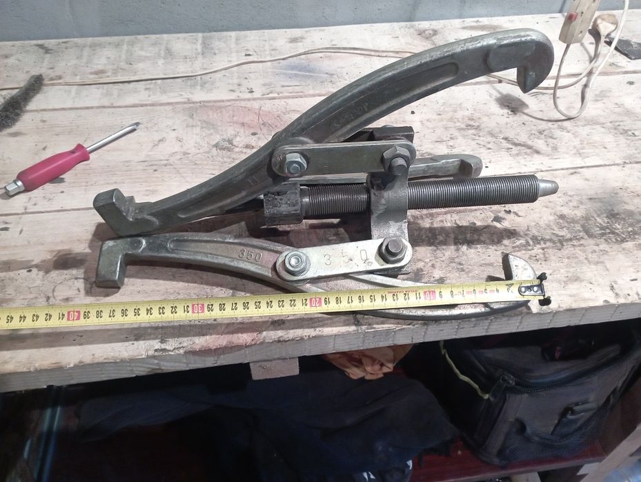 Продам знімач підшипників