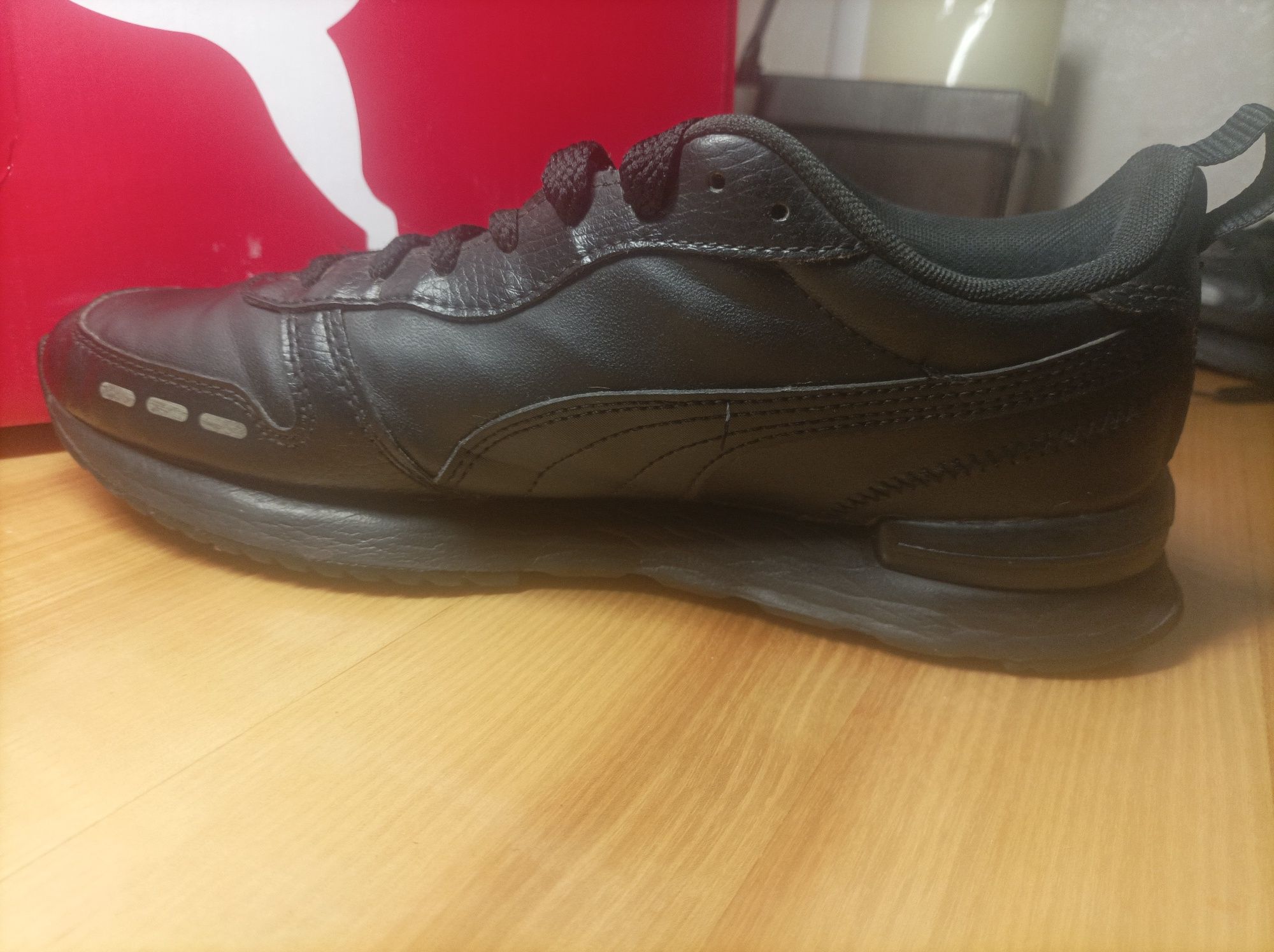 Кросівки Puma R78 SL розмір 41 26.5см стелька