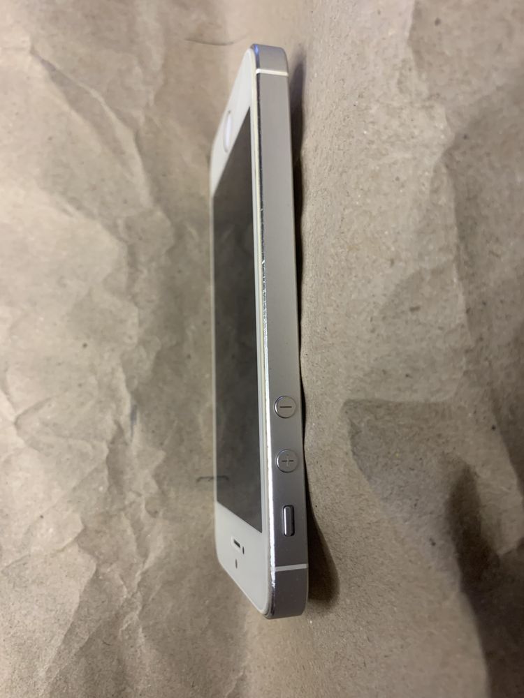 iPhone 5s 32GB Silver | Айфон 5с 32 ГБ Серый