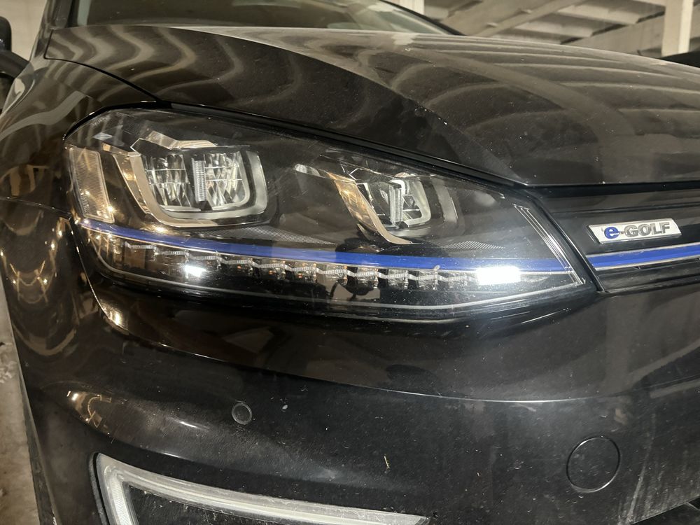 Фари фара Volkswagen E-Golf е гольф