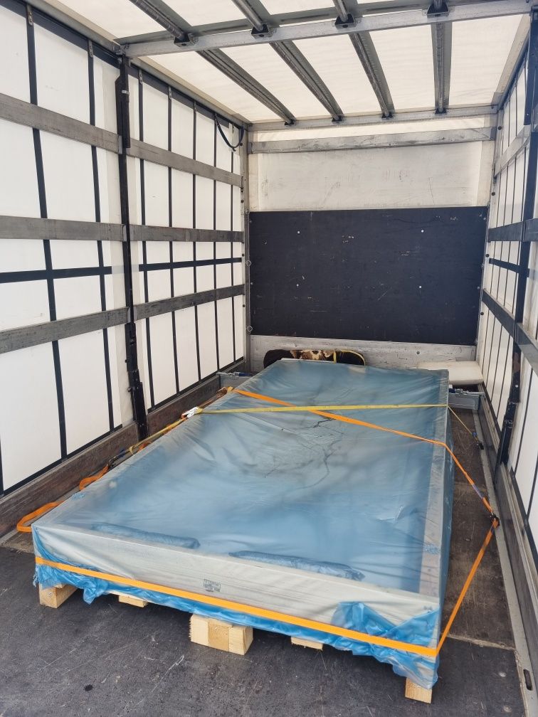 Usługi transportowe, profesjonalne przeprowadzki - BUSY z windą