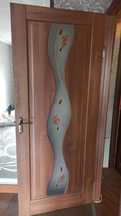 Двері міжкімнатні бу